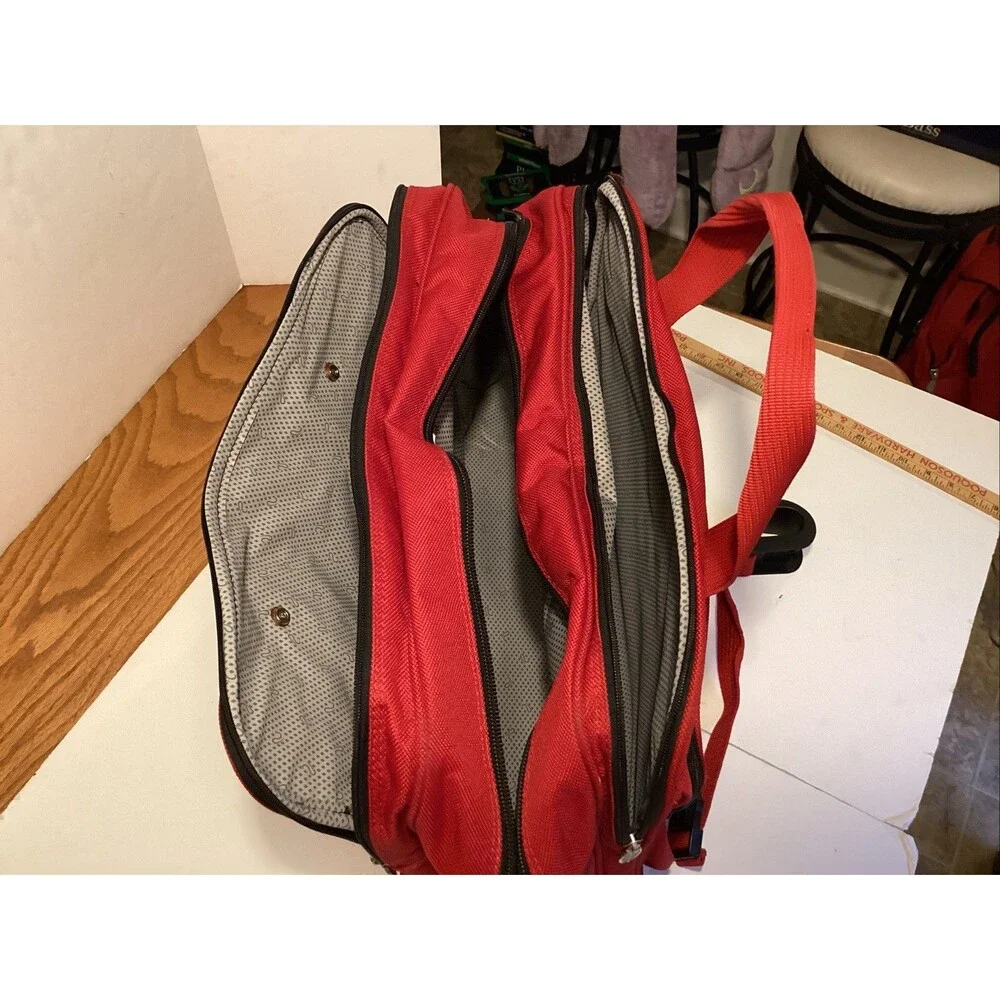 ricardo beverly hills luggage tiburon carry on w/feet red 20”x14”x8” style 6320